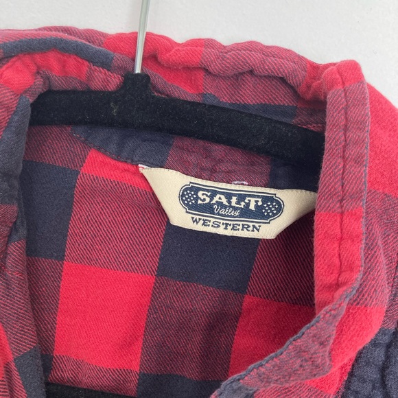 Salt Valley Western Slim cut plaid shirt with pearl snaps - Picture 3 of 6